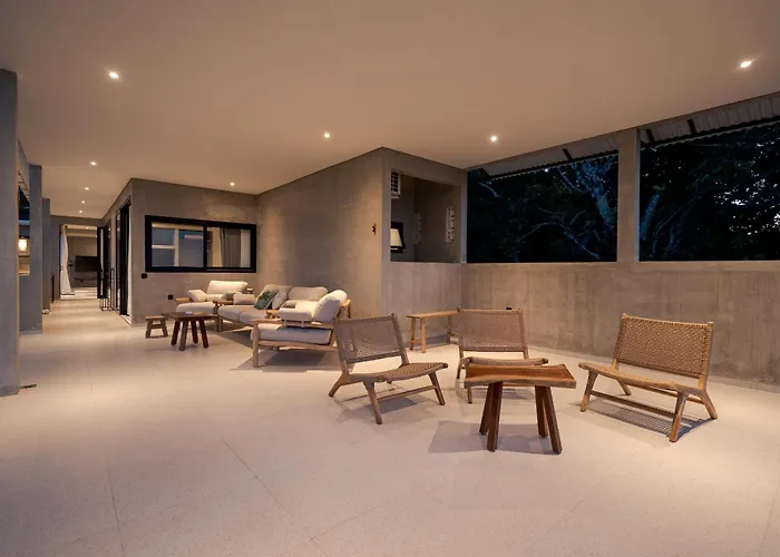 Yemanja - Dua - 3-bedroom Ocean View & Pool Villa, Uluwatu